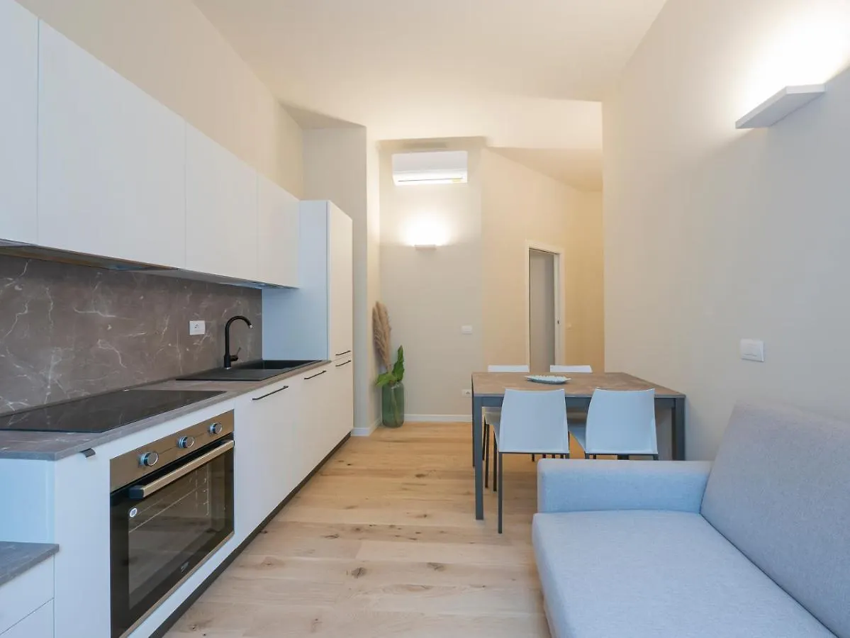 I Host Apartment - Ranzoni 2 Milan
