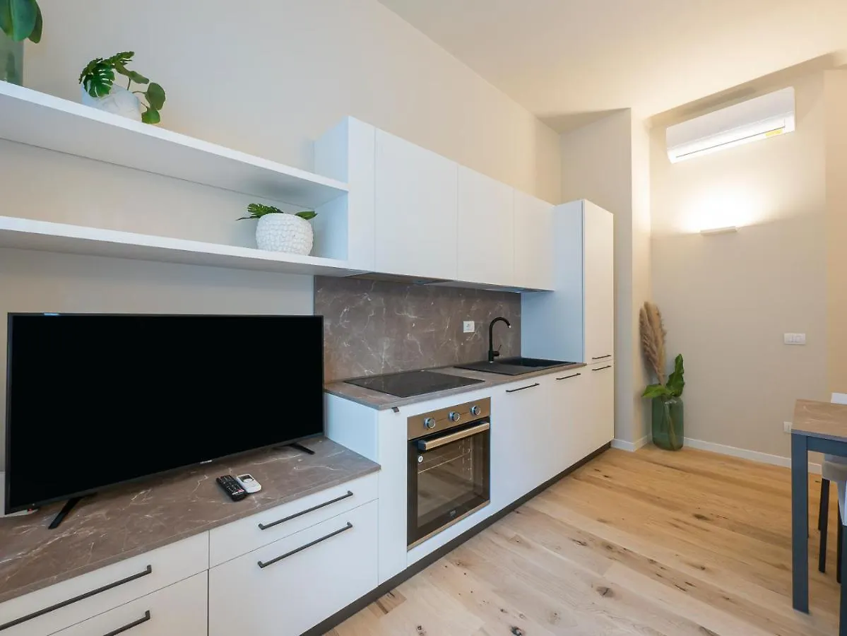 I Host Apartment - Ranzoni 2 Milan