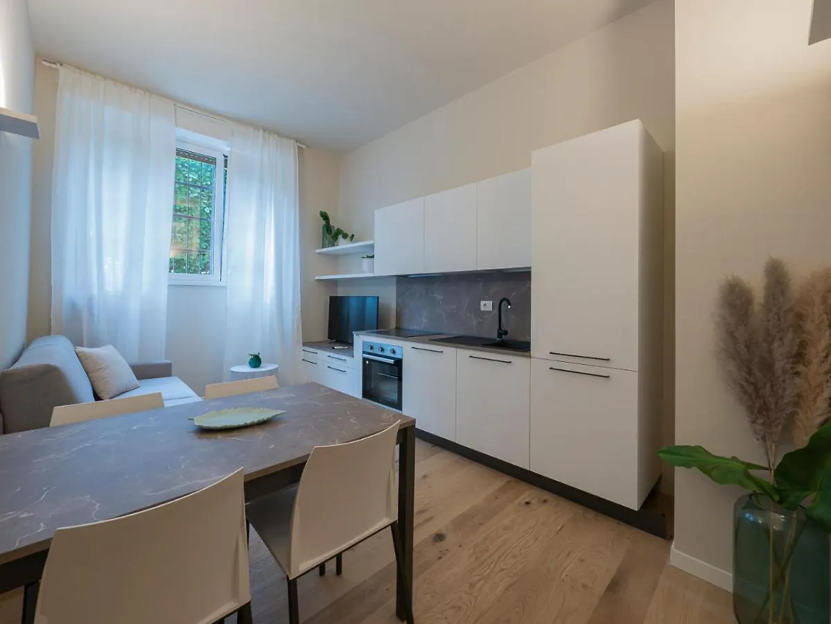 I Host Apartment - Ranzoni 2 contacts